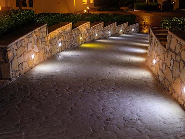 Outdoor Lighting Experts in Forest Park
